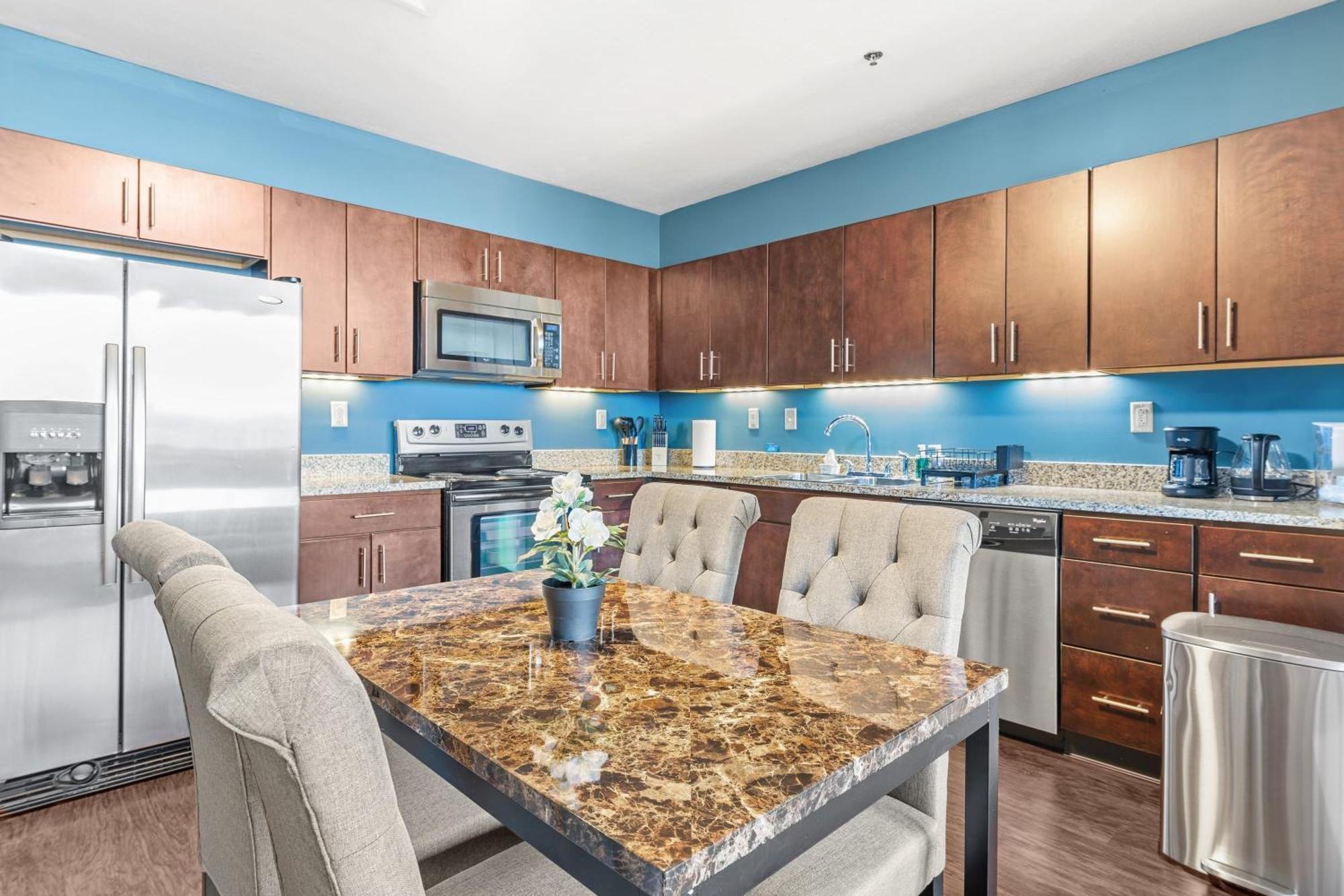 Luxury High Rise 1Bd River Views Downtown ピッツバーグ エクステリア 写真